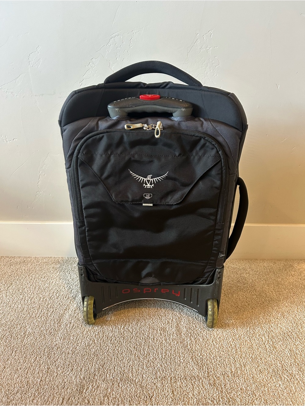 OSPREY Contrail Carryon Luggage - Picture 2 of 7